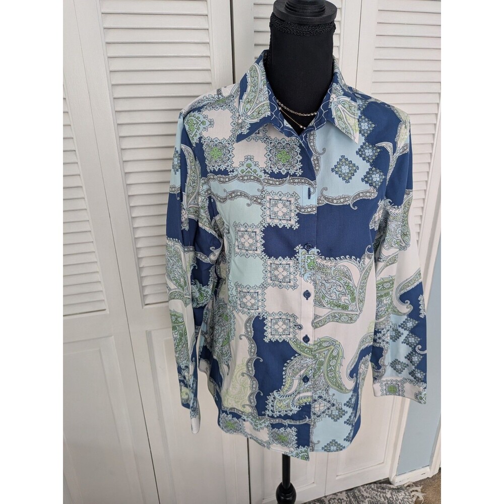 Chico’s No Iron Shirt Women's L/2 Blue Effortless Paisley Pop Giana ButtonUp LS